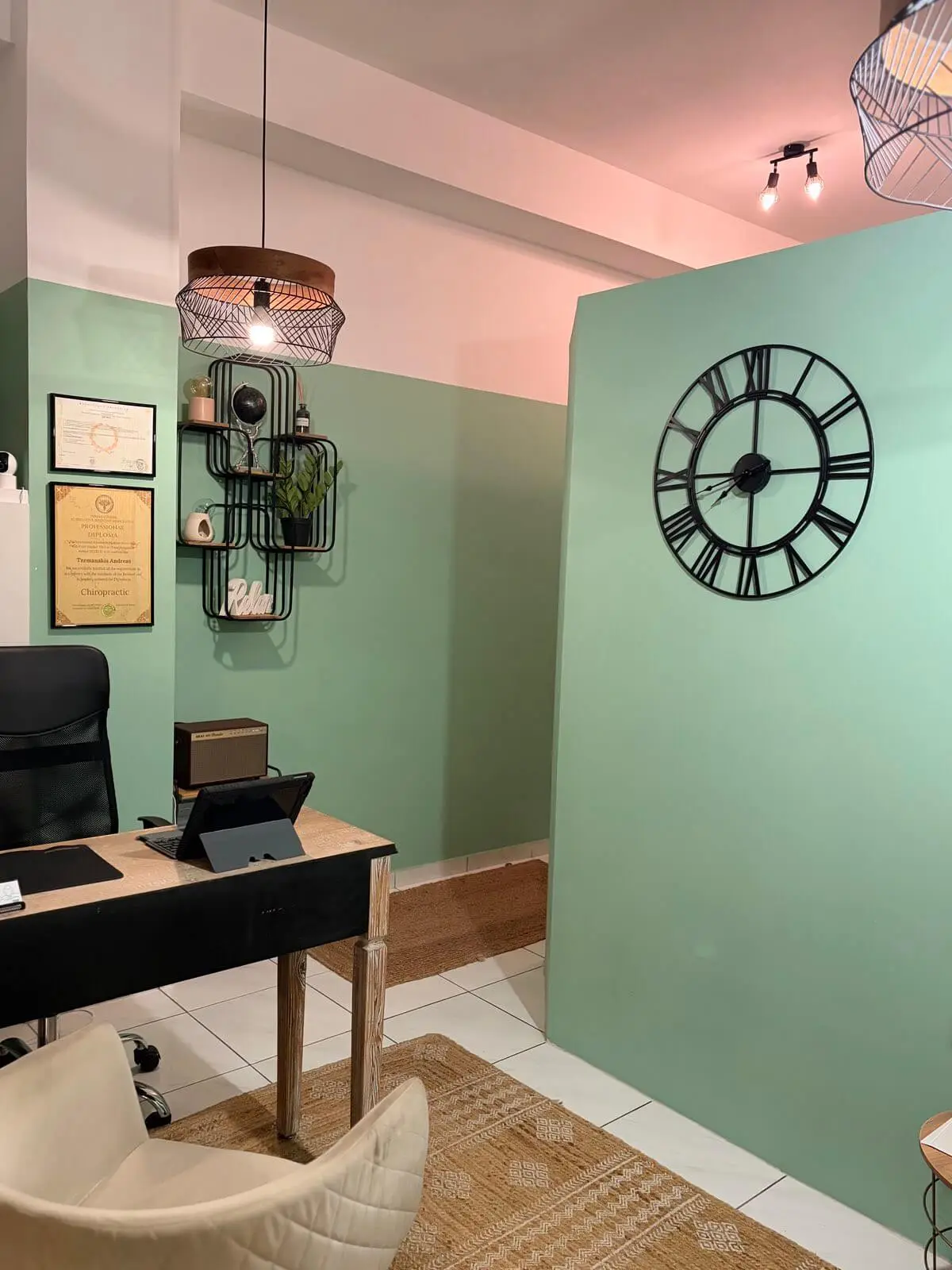 Chiropractic center - Interior space 1